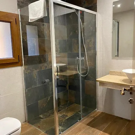 En Εξοχικό σπίτι *